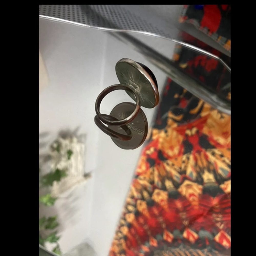 ring - Picture 2 of 2